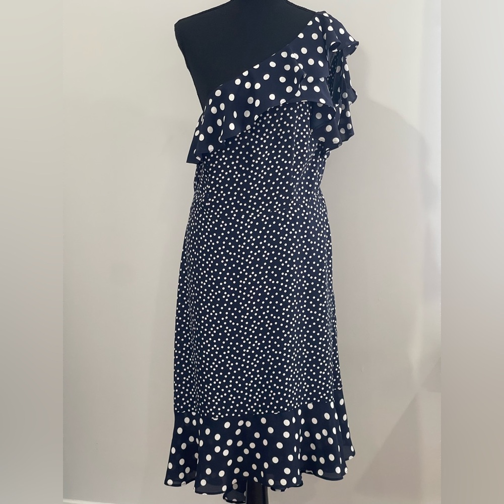 A‎ New Day M Elegant Navy Polka Dot One-Shoulder Dress 147
